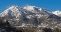 Village de Vignec (en bas) et Plat d'Adet (en haut)