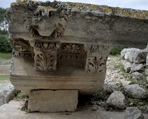 Fragment de corniche à la tête de lion